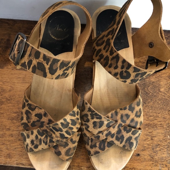 No. 6 Leopard Wedge Clogs - Size 39 - Picture 2 of 4